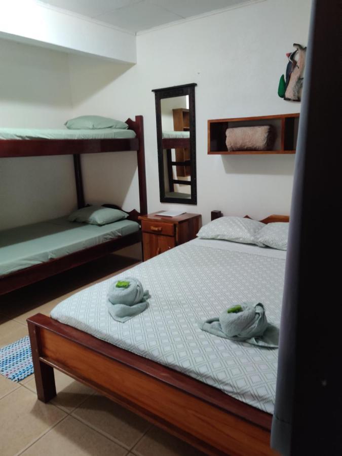 Cabinas Pura Vida B&B Tour Operator Drakes Bay Екстериор снимка