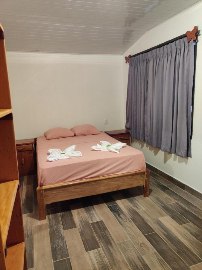 Cabinas Pura Vida B&B Tour Operator Drakes Bay Екстериор снимка