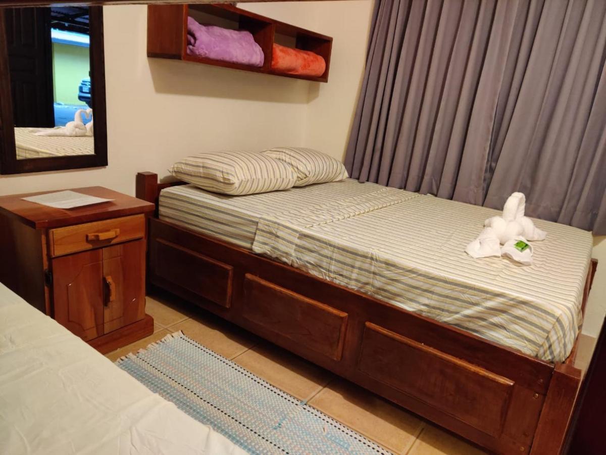 Cabinas Pura Vida B&B Tour Operator Drakes Bay Екстериор снимка