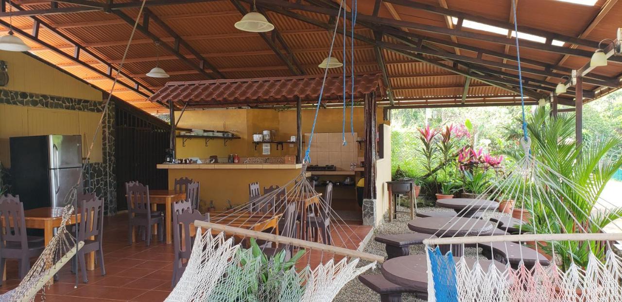 Cabinas Pura Vida B&B Tour Operator Drakes Bay Екстериор снимка